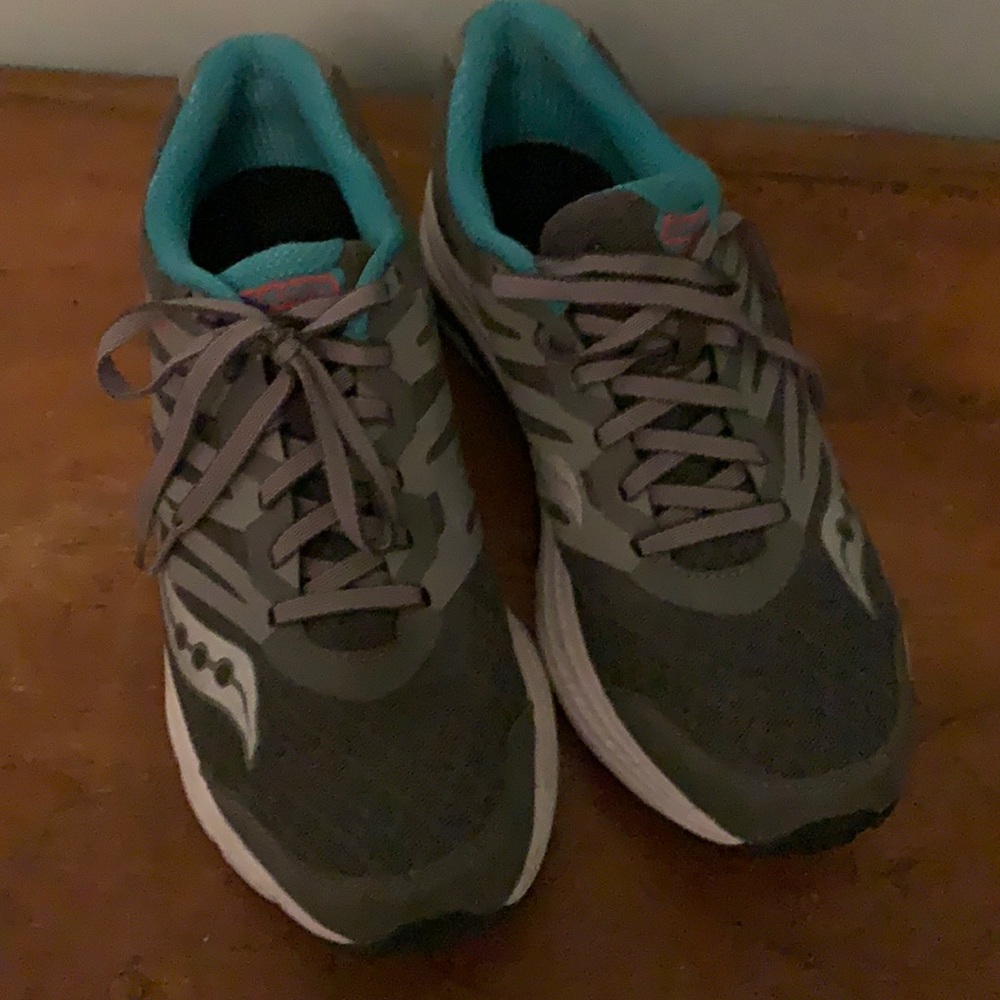 Saucony Sneakers